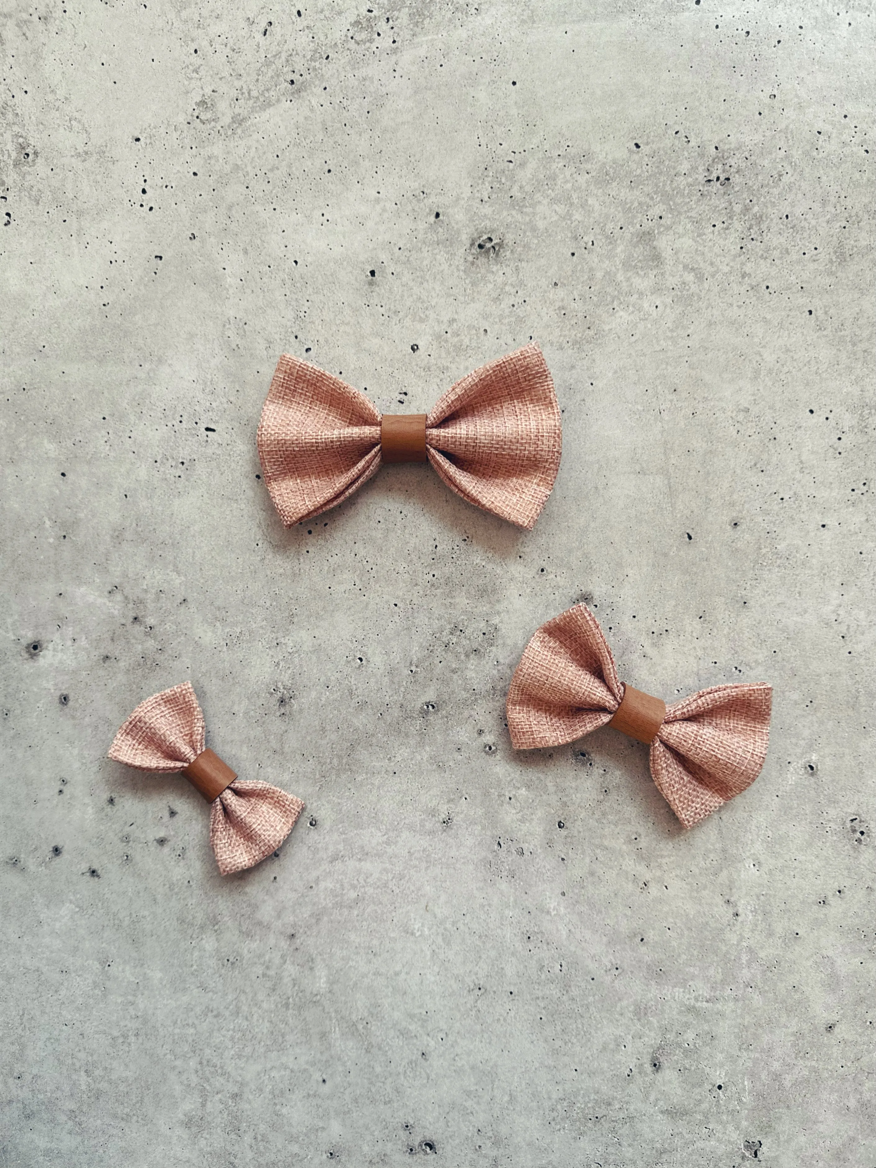 Blush Burlap Bow Tie with Vintage Tan Suspender Set