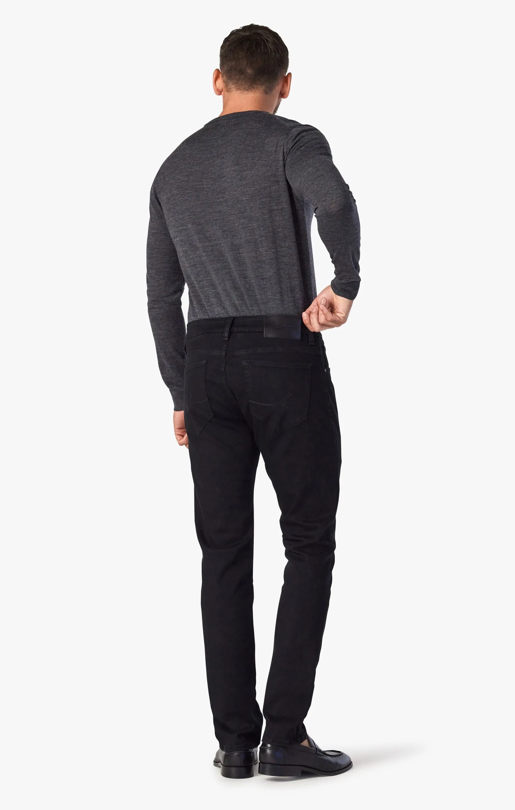 Cool Tapered Leg Jeans in Black Urban