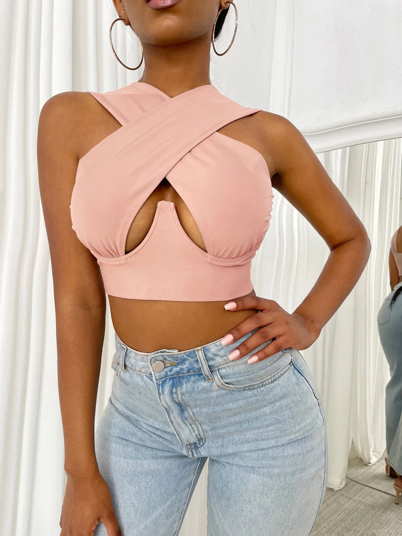 Cross Wrap Sleeveless Cut-Out Front Crop Bustier Tops- Plus Size