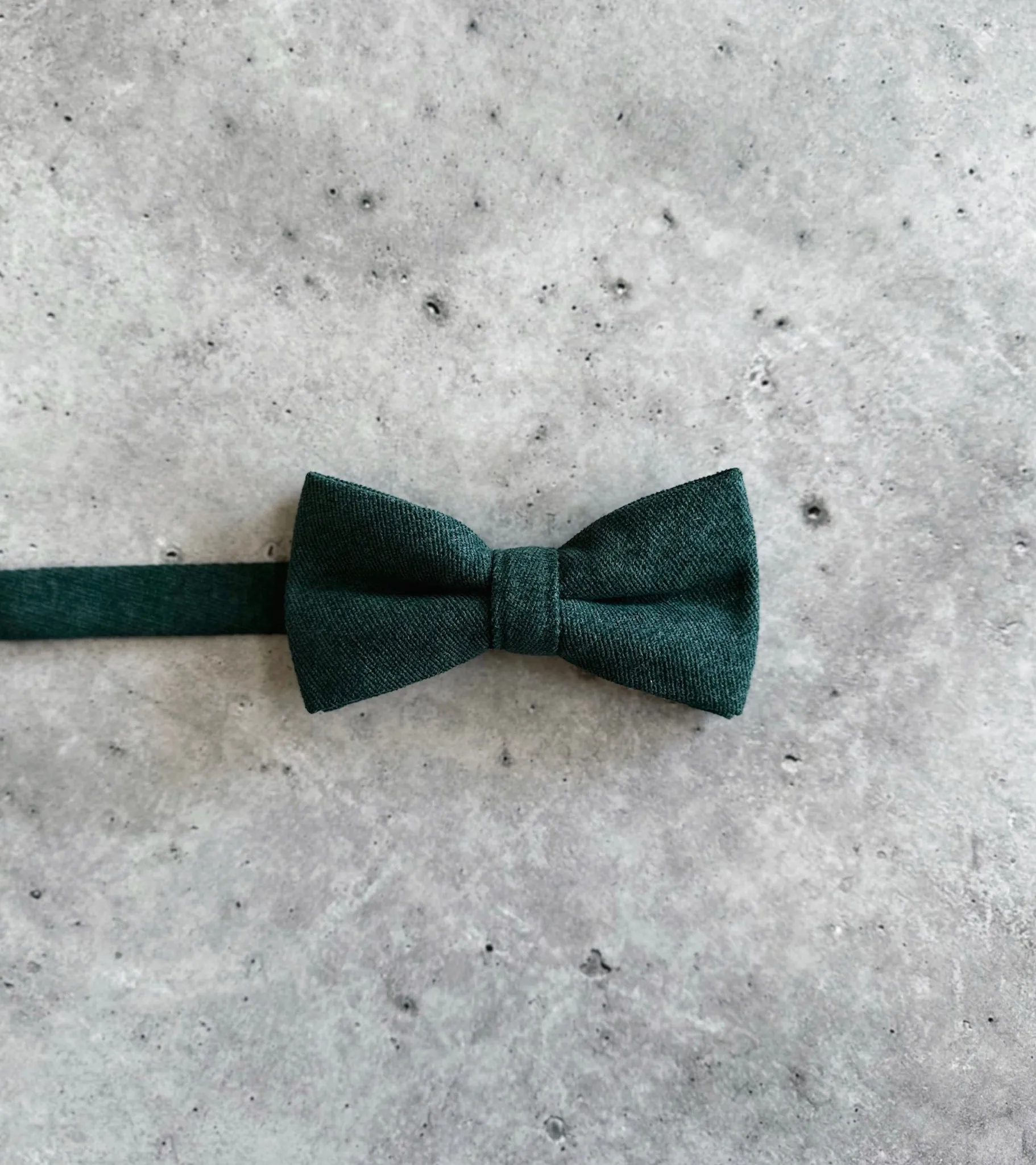 Dark Green Cotton Bow Tie