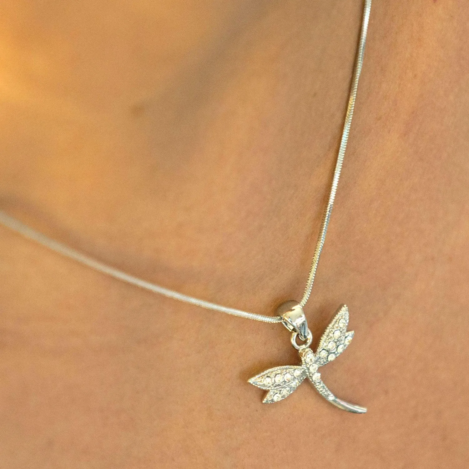 Empire Cove Dragonfly Pendant Necklace Silver Toned Rhinestone Fashion Jewelry