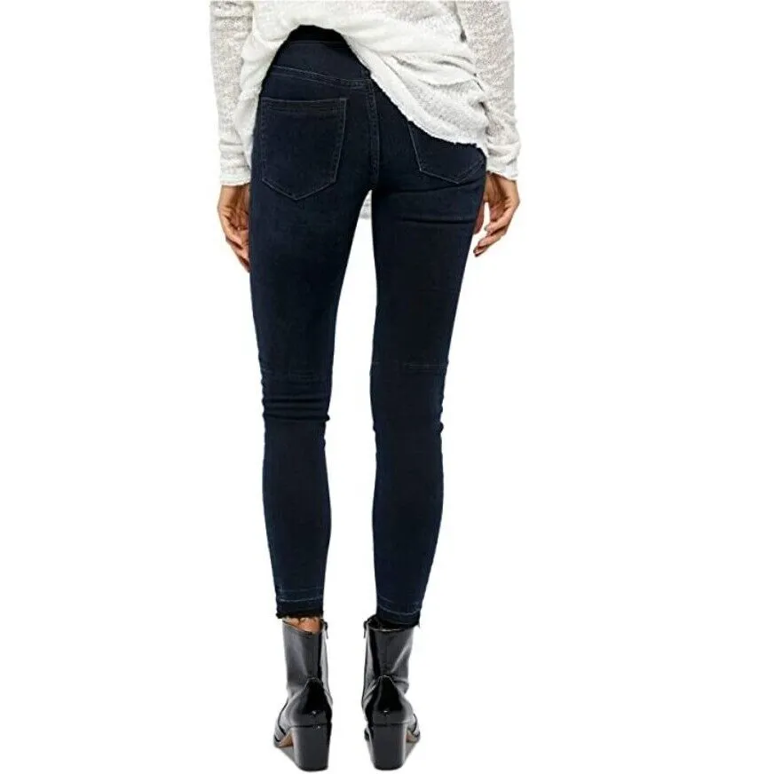 Free People Women's Mid Rise Released Hem Skinny Jeans