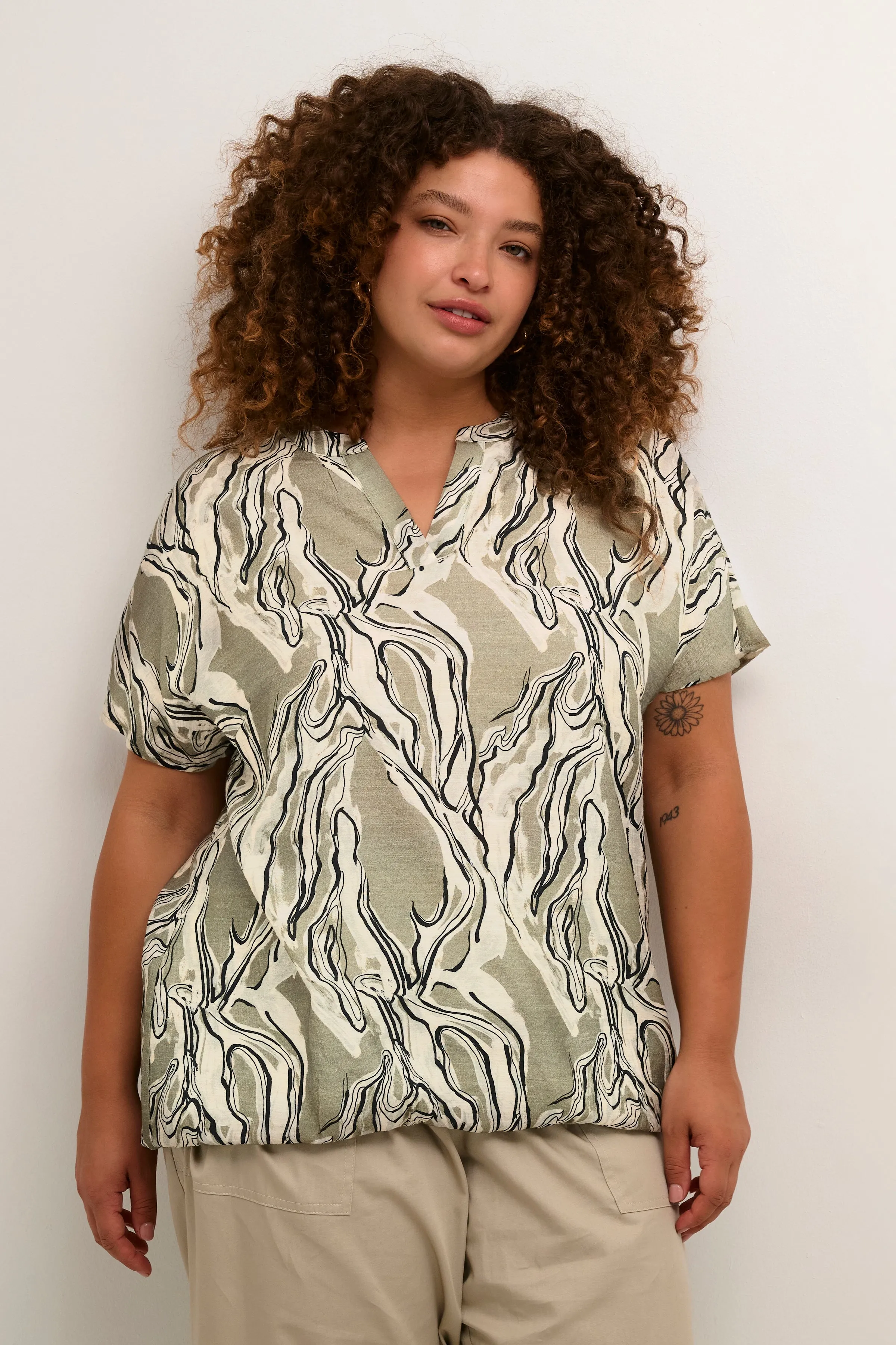 Kaffe Curve Melino Blouse in Vetiver