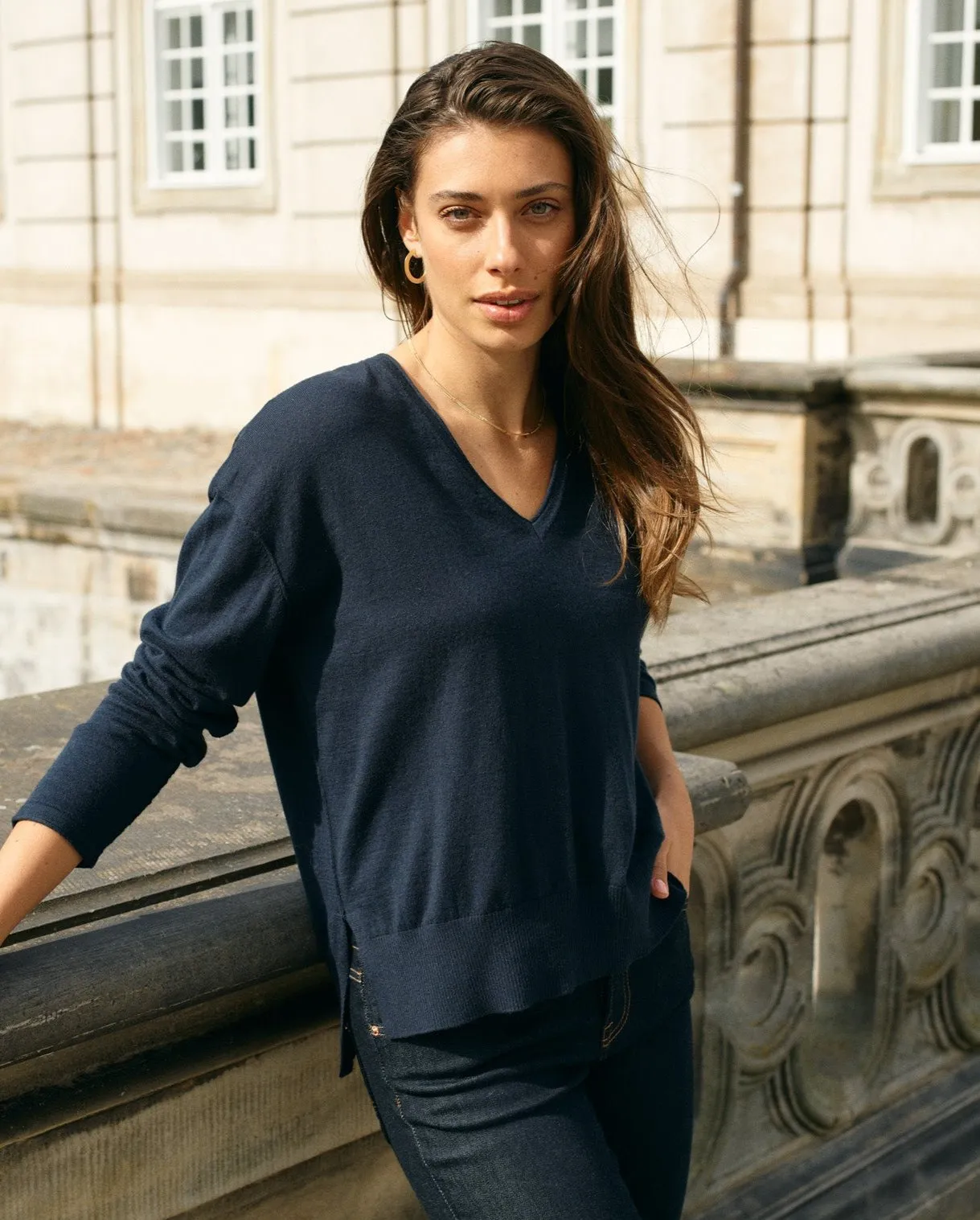 MMTani V-neck Knit