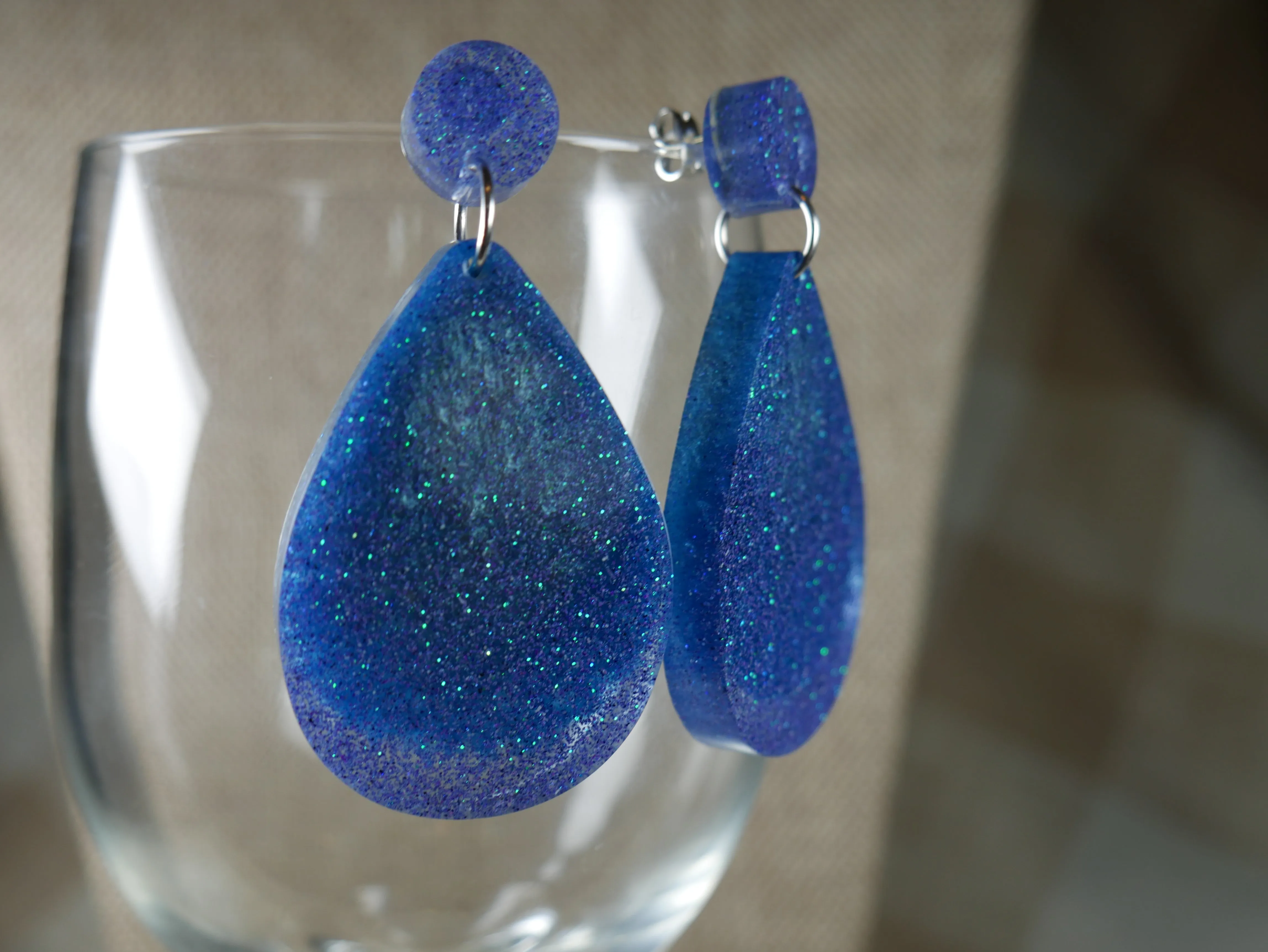 Resin Sparkly Blue Teardrop Shaped Earrings