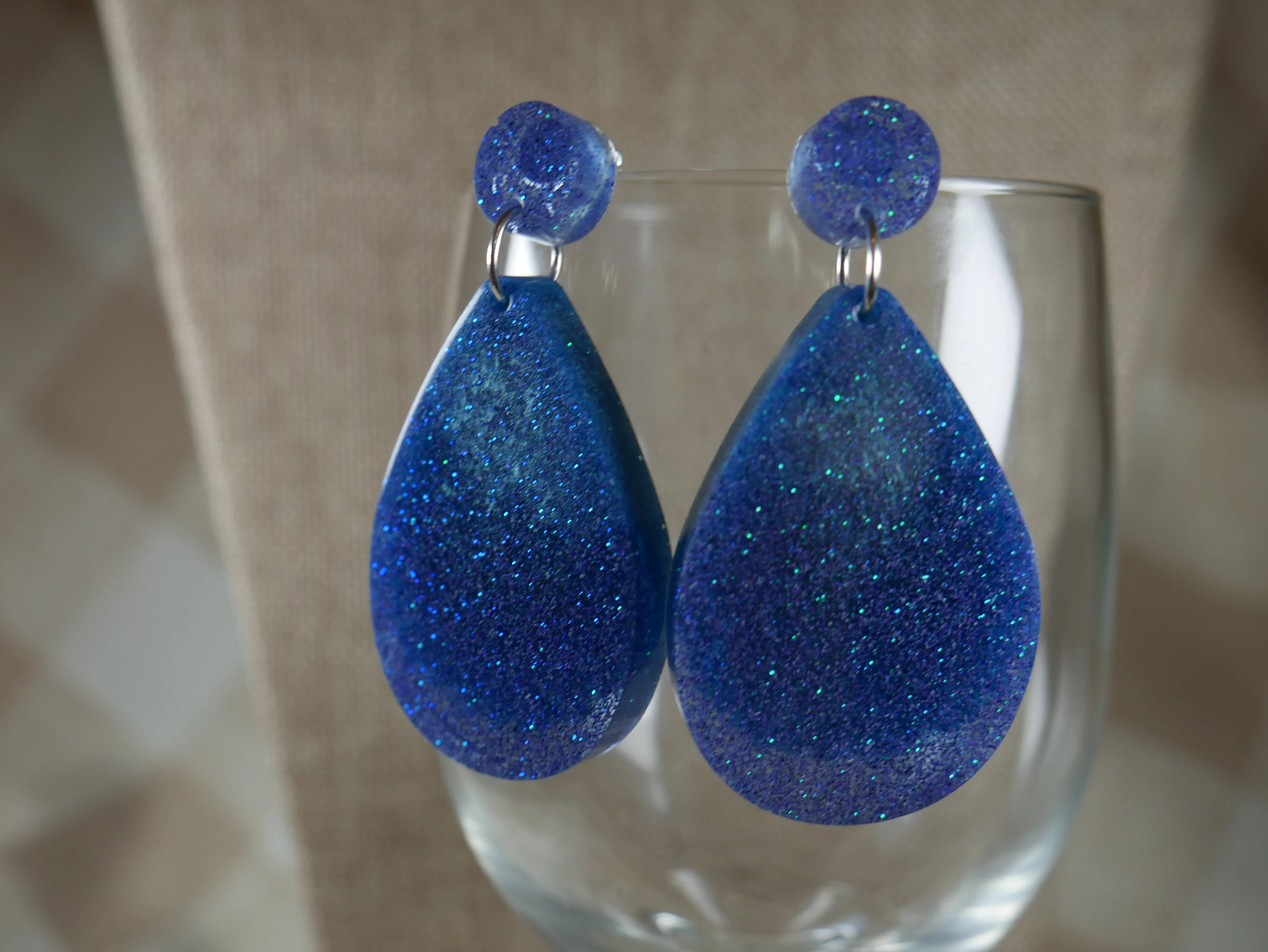 Resin Sparkly Blue Teardrop Shaped Earrings