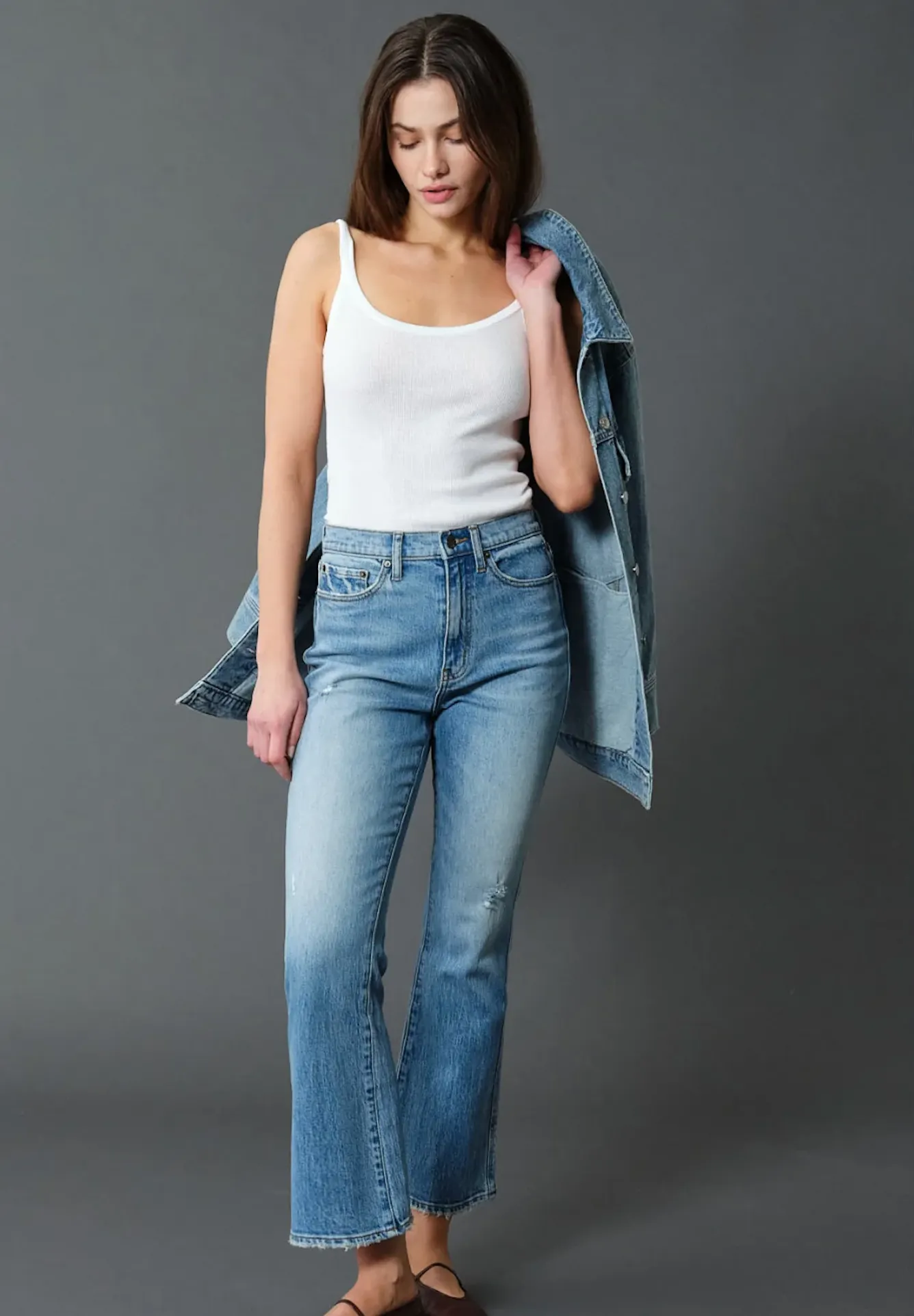 SOHO HIGH RISE ANKLE FLARE JEANS